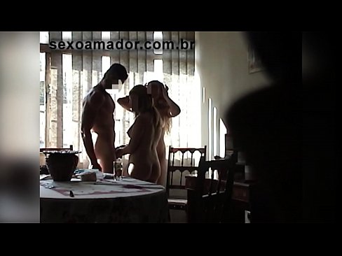 ❤️ Ħbieb sesswali jistiednu raġel ġgant u threesome miegħu Porn magħmul fid-dar f'mt.porngifer.ru